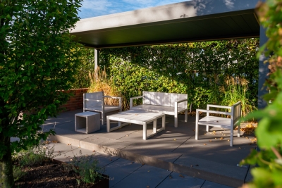 Low dining wordt dé tuintrend voor je buitenkamer